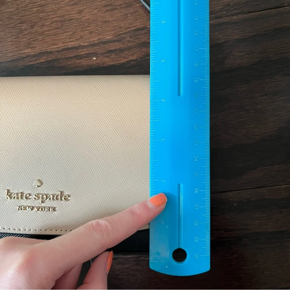 Kate Spade purse - Picture 6 of 10